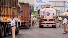 Mumbai Pune Expressway: तब्बल 33 तासानंतर मोकळा श्वास! मुंबई- पुणे एक्सप्रेसवेची मोठी अपडेट; सद्यस्थिती काय?