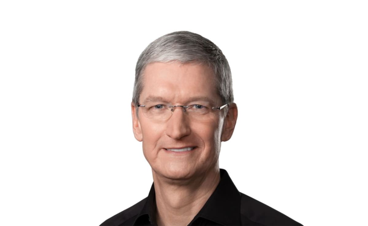 Apple CEO Tim Cook To Step Down In September, Names New Executive