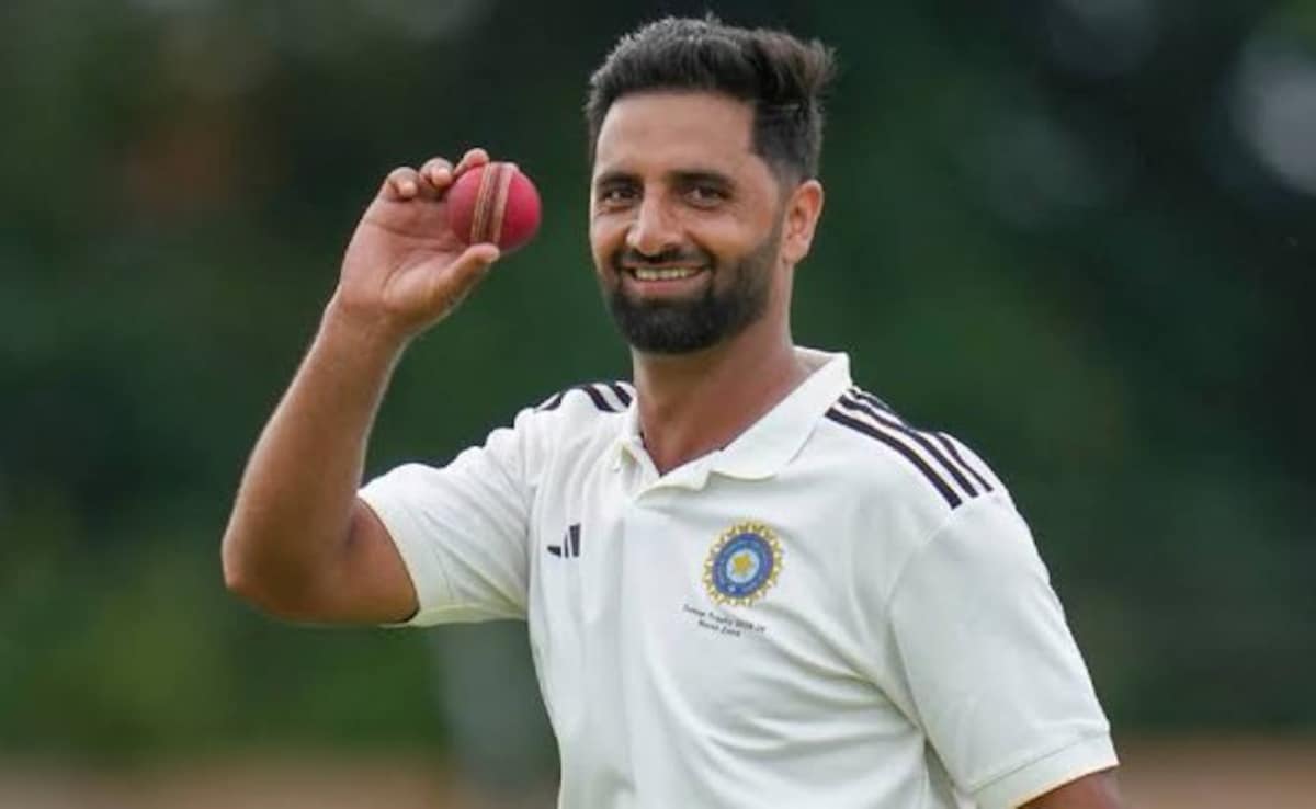 Karnataka Captain Devdutt Padikkal Reserves Special Praise For J&K Pacer Auqib Nabi: "To Get 60 Wickets"