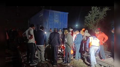 कटनी में मालगाड़ी का डिब्बा हुआ बेपटरी, रेल प्रशासन में मचा हड़कंप, 2 घंटे में किया सफल रिकवरी ऑपरेशन