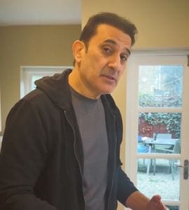 Parmeet Sethi Cooks Eggs Bhurji With Daughter-In-Law Yogita Bihani As 'Too Slow' Sous Chef