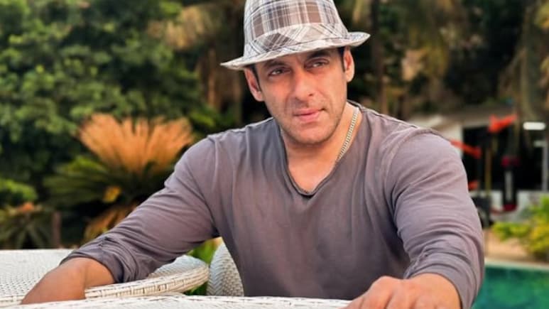 60 के सलमान खान ने बॉलीवुड हीरोइनों को कहा नो? अब काम करेंगे तो सिर्फ साउथ सुंदरियों के ही साथ