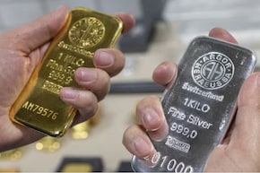 Gold Price: सोने की कीमतें गिरीं, फिर निवेशकों ने चली शेयर मार्केट वाली चाल, बना रहे जमकर पैसा