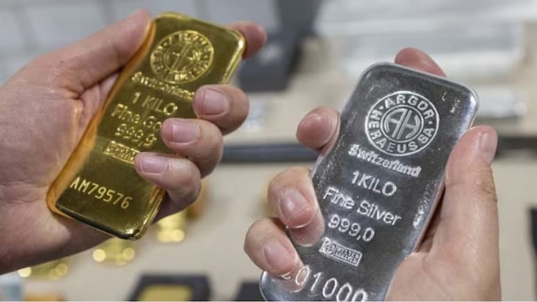 Gold Price: सोने की कीमतें गिरीं, फिर निवेशकों ने चली शेयर मार्केट वाली चाल, बना रहे जमकर पैसा