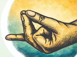 तनाव, घबराहट और दिल की बीमारियों को दूर रखने के लिए रोज़ करें हृदय मुद्रा, जानें करने का सही तरीका और फायदे