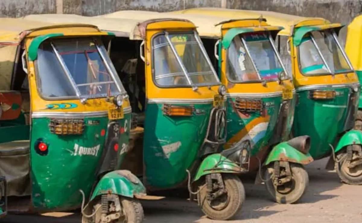 Why Maharashtra Is Freezing Auto-Rickshaw Permits