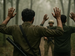 आत्मसमर्पण करने का इरादा रखने वाले कमांडर की साथी माओवादियों ने की हत्या, शव बरामद