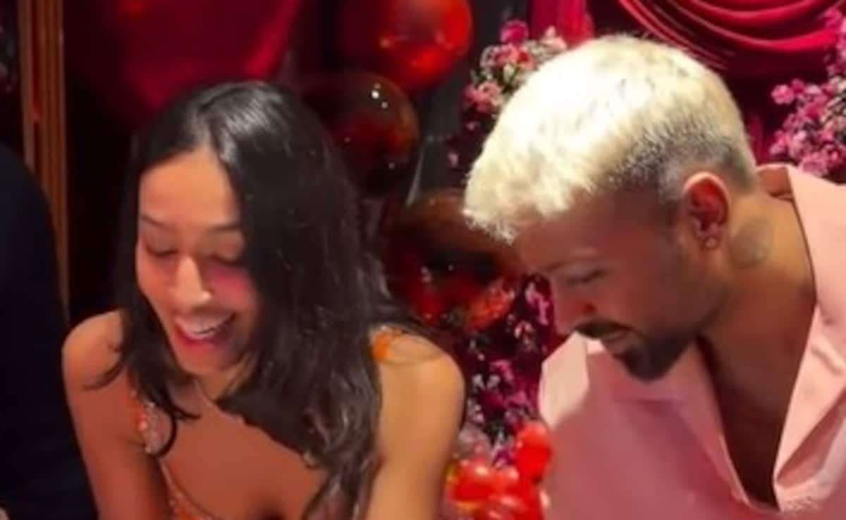 हार्दिक पंड्या की गर्लफ्रेंड माहिका हुईं 25 की, क्रिकेटर ने दिया ऐसा तोहफा जो कभी एक्स वाइफ को भी नहीं नसीब