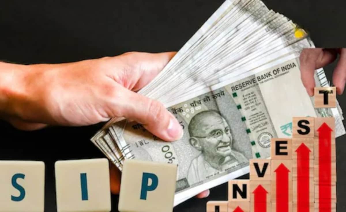 Best SIP Mutual Funds To Buy And Hold As Iran War Jitters Shake Markets