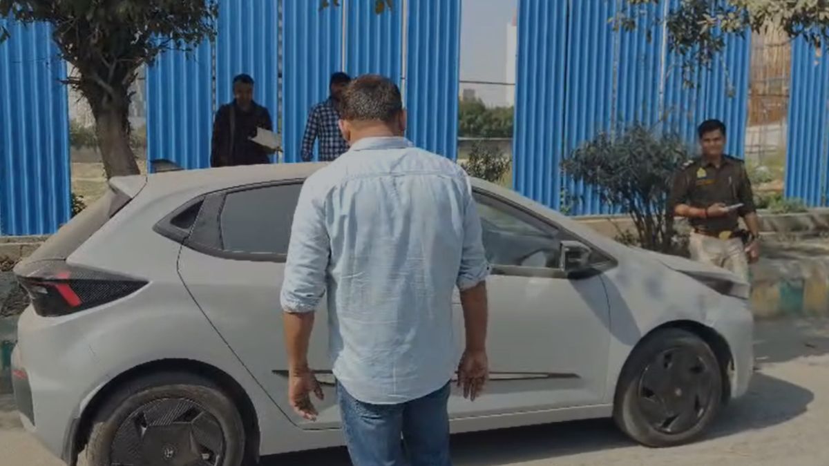 प्रेमी ने पहले गर्लफ्रेंड को मारी गोली, फिर खुद दे दी जान, नोएडा में वैलेंटाइन डे पर रोंगटे खड़े कर देने वाली घटना