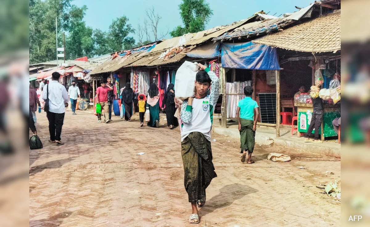 Rohingyas In Bangladesh Fear UN Food Aid Cuts Amid Drop In Global Funding