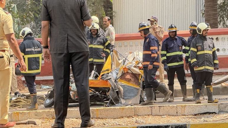 Metro Pillar Collapse: मुलूंडमध्ये मेट्रोचा स्लॅब कोसळला! एकाचा मृत्यू, भयंकर व्हिडिओ समोर