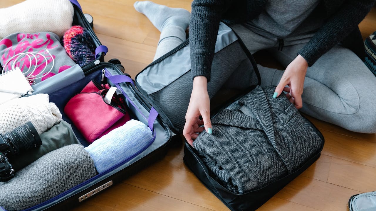 Things You Must Pack For Dubai Trip This March Things You Must Pack For Dubai Trip This March