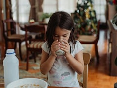 Milk Alone Is Not Enough For Your Child's Growth, Says Nutritionist