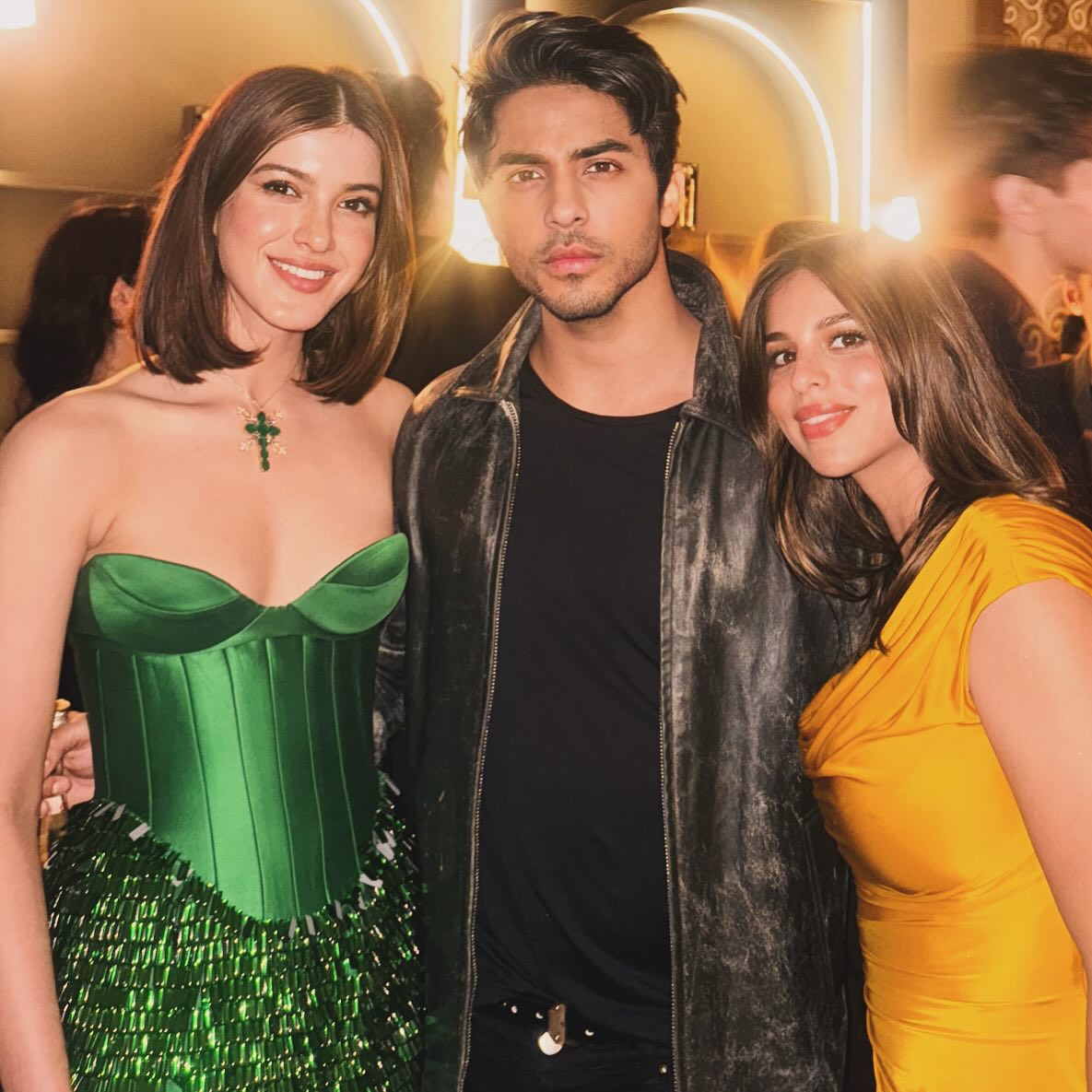 When Aryan Khan "Pushed" Suhana Khan And Shanaya Kapoor Off The Stairs: 'Best Rollercoaster Ride Of Your Life'