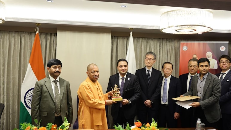 टोक्यो में 'यूपी इन्वेस्टमेंट रोड शो', सीएम योगी ने बताया निवेश के लिए क्यों जरूरी है उत्तर प्रदेश