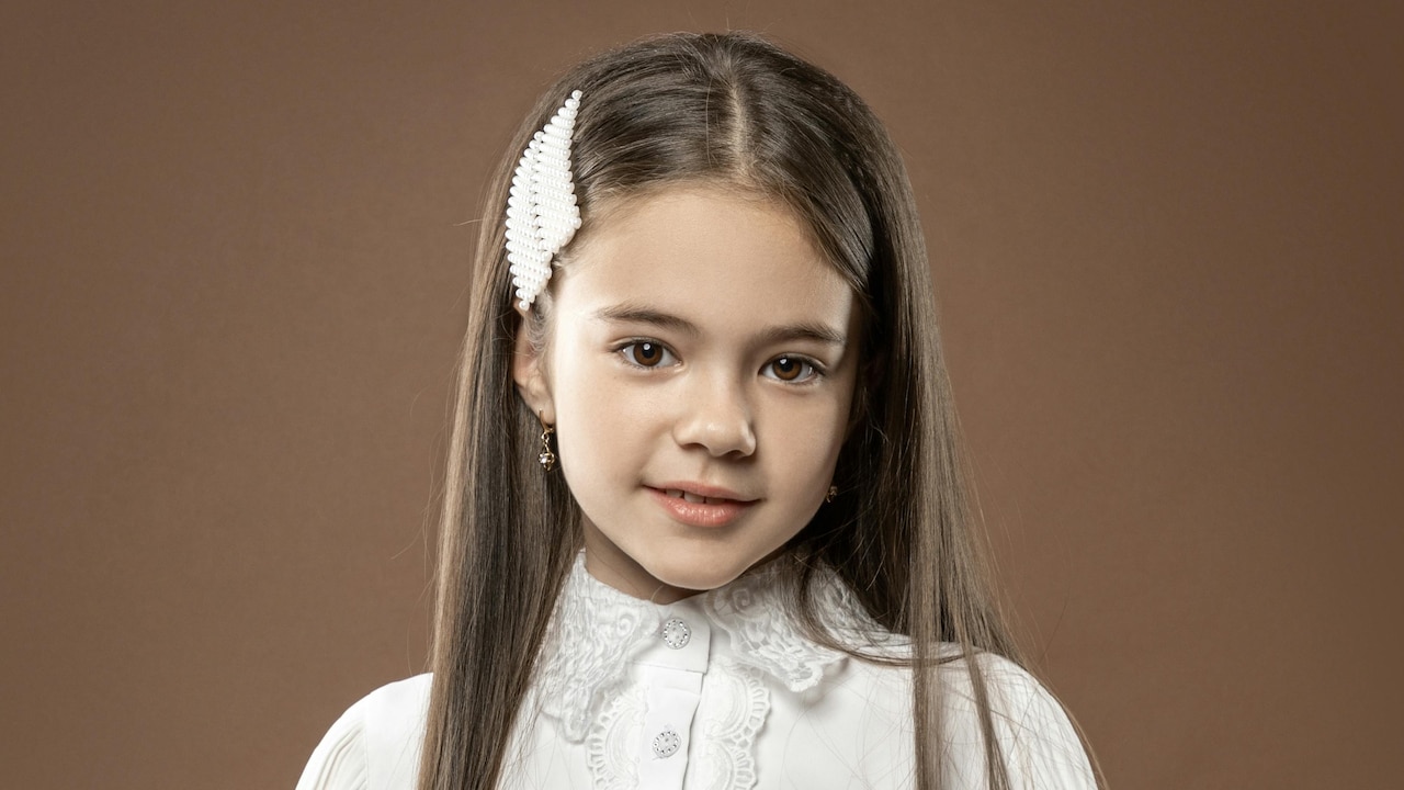 Denim vs Cotton Skirts For Girls: Which Fabric Is Best For Daily Wear In Hot Weather?