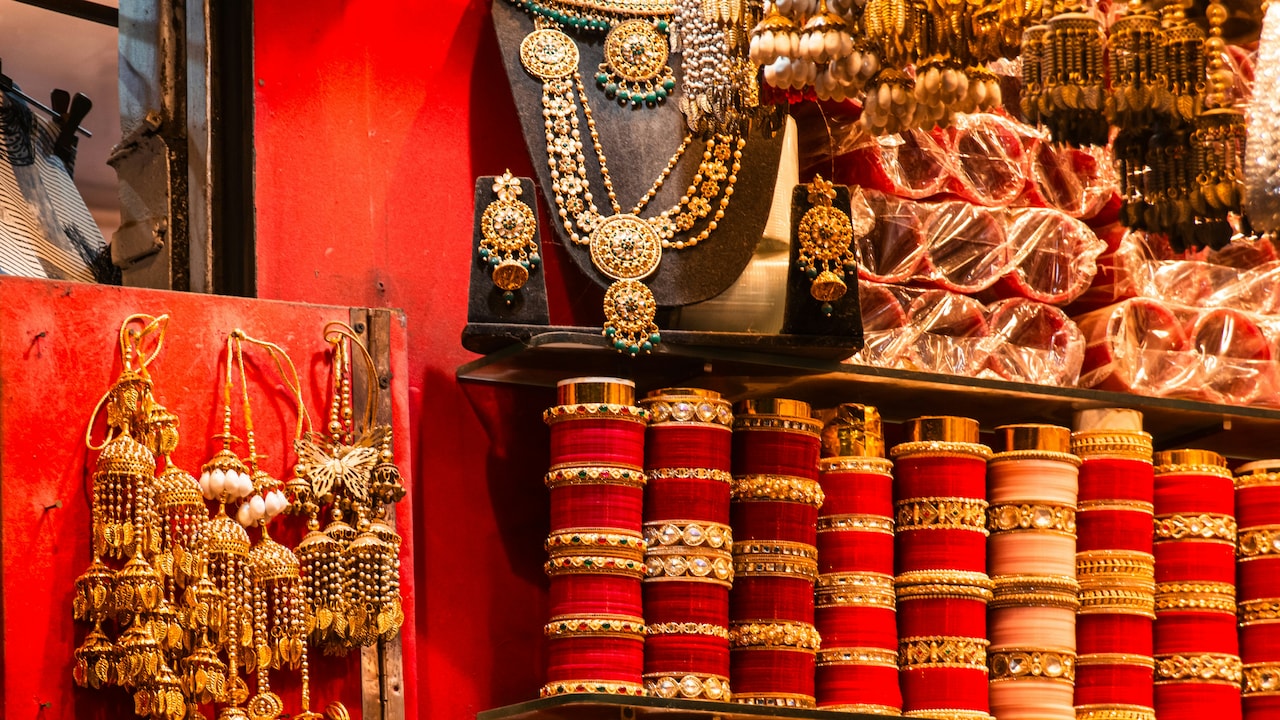 10 Easy Ways To Keep Ear Cuffs Secure And Comfortable All Day