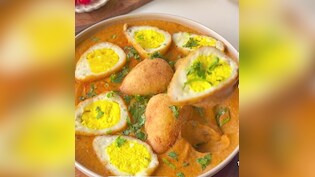 आज क्या बनाऊं: अंडे के बिना कैसे बनाएं स्वादिष्ट Eggless अंडा करी, फटाफट नोट करें रेसिपी
