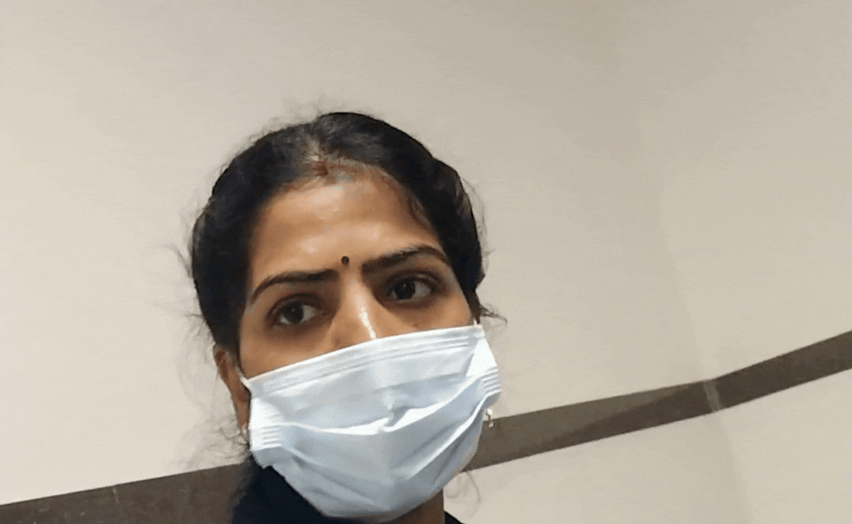 Video: विदिशा मेडिकल कॉलेज में परिजन से बदसलूकी, युवक ने महिला गार्ड को जड़ा थप्पड़, वीडियो वायरल&nbsp;