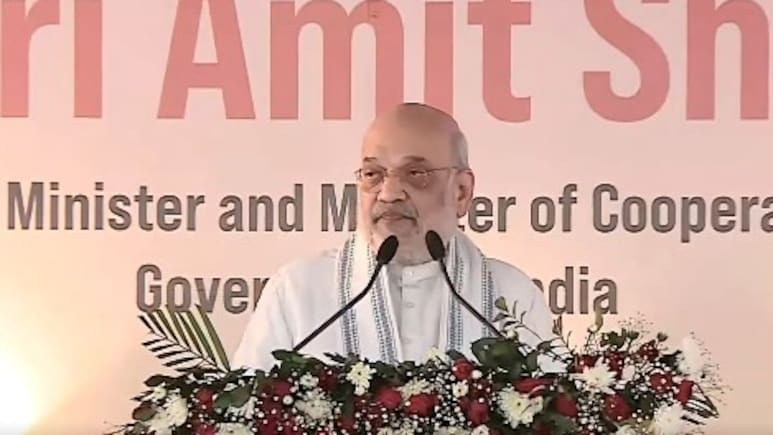 घुसपैठिया मुक्&zwj;त होगा असम... बांग्&zwj;लादेश बॉर्डर से अमित शाह की हुंकार