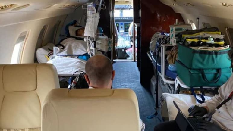Air Ambulance कैसे बुक करें, कितना देना पड़ेगा किराया? जानें लखनऊ से दिल्ली का पूरा खर्च