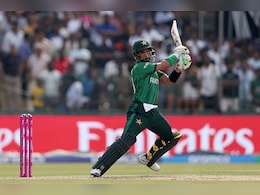 11 चौके, चार छक्के, साहिबजादा फरहान ने 58 गेंद में जड़ा शतक, टी20 वर्ल्ड कप में बनाया गजब का रिकॉर्ड