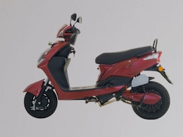 Omega Seiki Mobility Launches Vextra Electric Scooter, Priced at Rs 1 Lakh