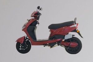 Omega Seiki Mobility Launches Vextra Electric Scooter, Priced at Rs 1 Lakh