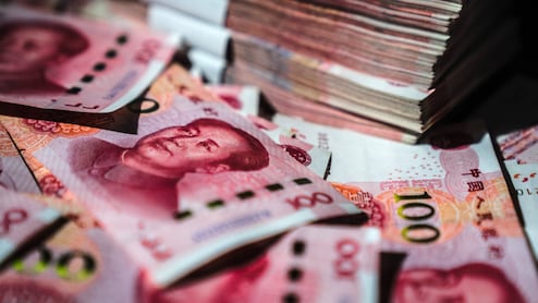 Yuan Set To Extend Surge Against Rupee, Analysts Say