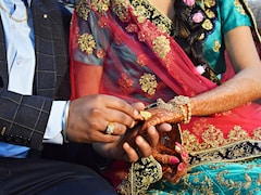 लव मैर‍िज के बाद चले चाकू, दूल्‍हा-दुल्‍हन समेत कई आए चपेट में, 2 साल से कर रहे थे शादी का इंतजार