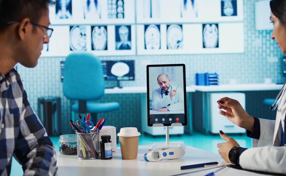 AIIMS Delhi Doctors Conduct Remote Ultrasound Scans On Volunteers In Antarctica