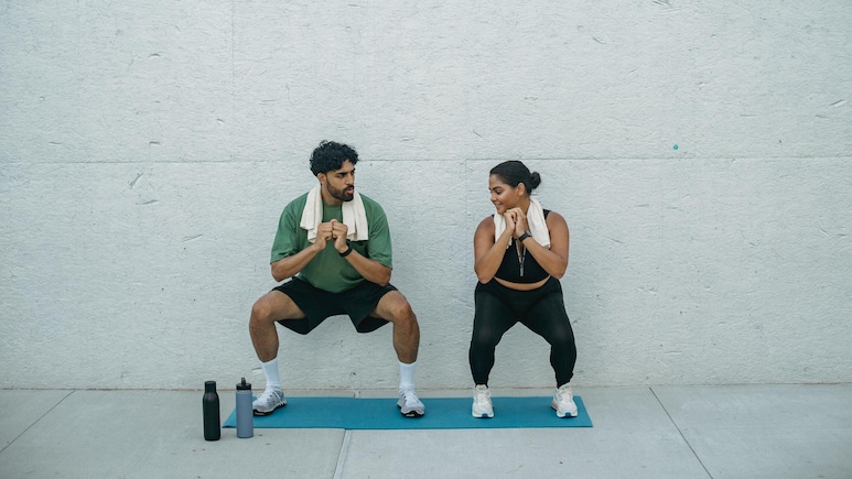 The Wall-Sit Test: What It Reveals About Muscle Strength And Heart Fitness