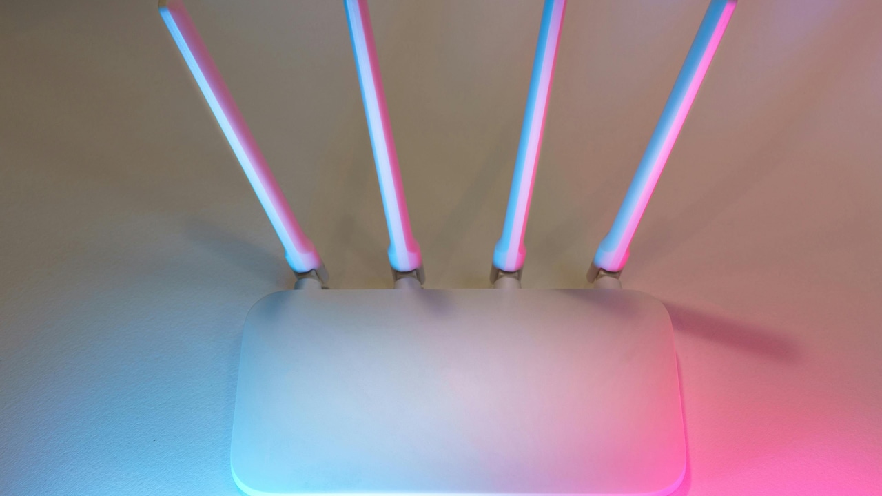 Top 5 Wi-Fi Routers For 2BHK Homes That Dont Drop Signal Top 5 Wi-Fi Routers For 2BHK Homes That Dont Drop Signal