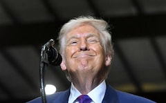 "Adjustment Begins": Trump Signs 10% Global Tariffs After Top Court Setback