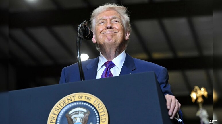 '200% Tariff, 11 Jets Down': Trump's Latest On India-Pak Ceasefire