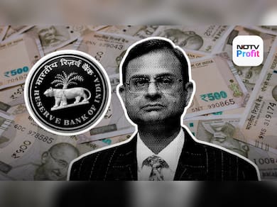 RBI Rate Cut Cycle Seen Ending As Sanjay Malhotra Says Growth Remains Solid