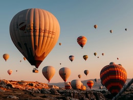 Which Town In Turkey Is Famous For Sunrise Hot Air Balloon Views?