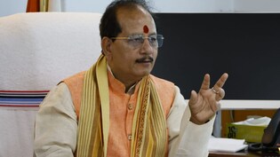 कर्मचारियों का बढ़ेगा ग्रेड पे,  DCLR में भी प्रमोशन; डिप्टी सीएम विजय सिन्हा ने मीटिंग में लिए ये बड़े फैसले