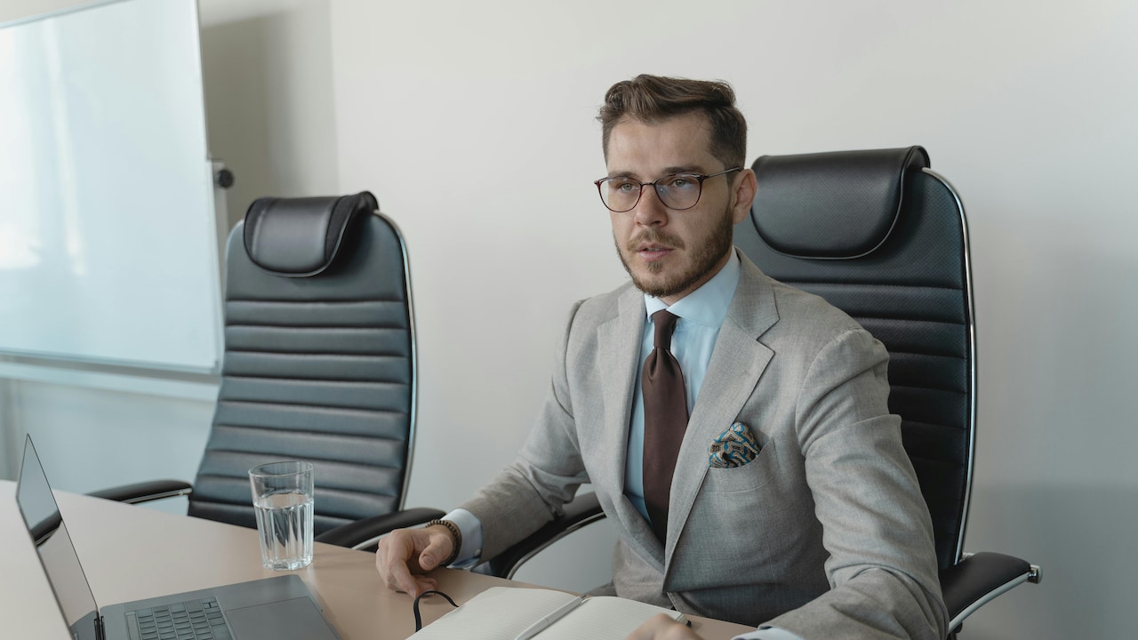 Explore colour picking tips to find formals that look sharp and stunning.