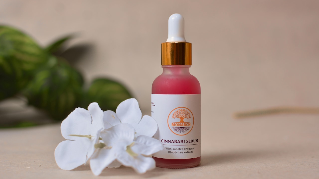 How to Use Hair Serum Without Greasy Hair: 10 Common Mistakes to Avoid How to Use Hair Serum Without Greasy Hair: 10 Common Mistakes to Avoid