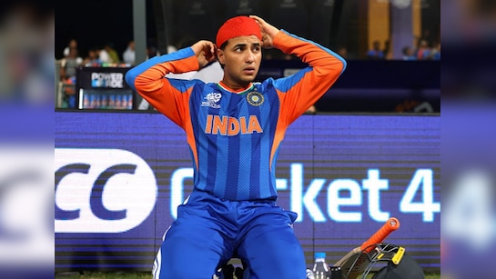 अभिषेक शर्मा को अस्पताल से मिली छुट्टी अभिषेक शर्मा को अस्पताल से मिली छुट्टी