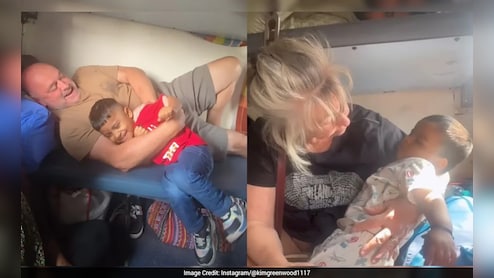 भारतीय ट्रेन में जब विदेशी टूरिस्ट ने बुक की स्लीपर सीट, भीड़ और बच्चों के साथ हुआ कुछ ऐसा...सफर बन गया यादगार