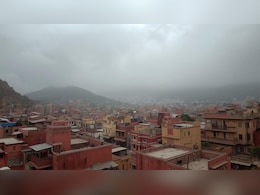 Rajasthan Weather: राजस्थान के बाड़मेर में पारा 34 &deg;C  पार, तो शेखावाटी में बादलों का पहरा, 5 संभागों में जारी बारिश का येलो अलर्ट