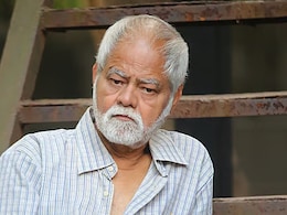After Father's Final Rites, Drunk Sanjay Mishra Went Back To The Crematorium And Smeared Ash Over Himself