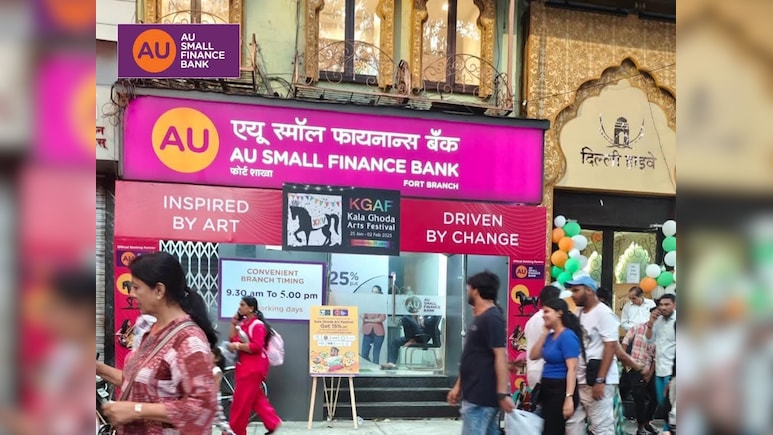 AU Small Finance Bank: Motilal Oswal Maintains 'Buy' &mdash; Check Target Price And Reasons