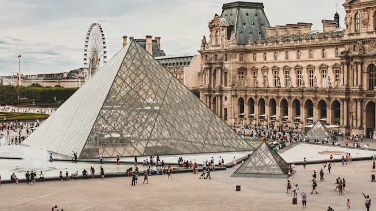 How Louvre Museum In Paris Lost Over Rs 100 Crore In Ticket Scam