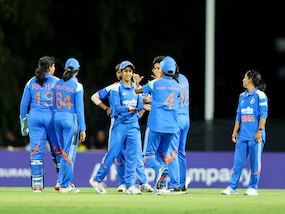 Australia Outplay India In Opening Womens ODI