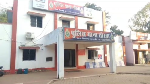 Double Suicide: दिल्ली में प्रेमी ने लगाई फांसी, खबर सुनते ही बिलासपुर में नाबालिग प्रेमिका ने भी दी जान