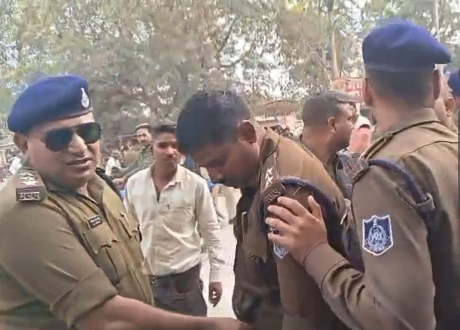 Maihar Congress Putla Dahan: यातायात प्रभारी झुलसे Maihar Congress Putla Dahan: यातायात प्रभारी झुलसे